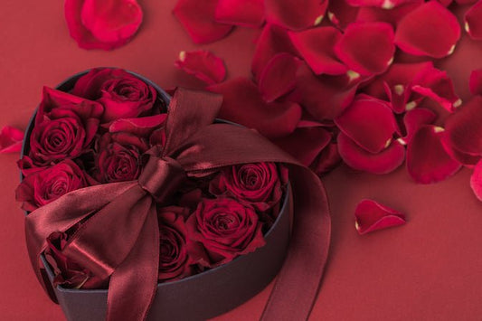 Valentine's Day is approaching - Flowershopping.gr